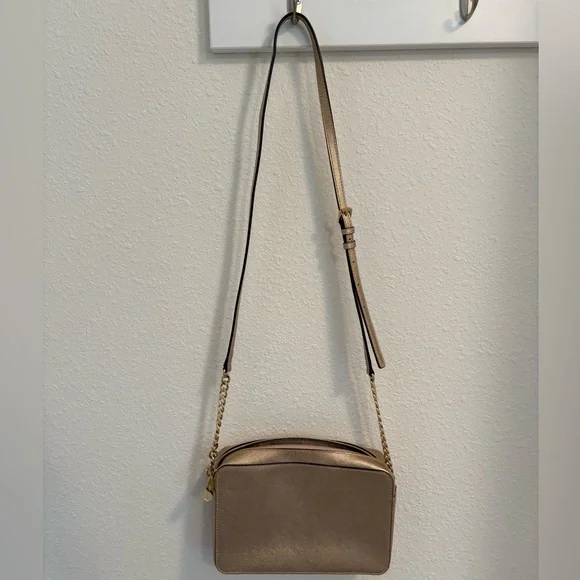 Michael Kors Gold Crossbody Bag with Chain Detail - Picture 7 of 7
